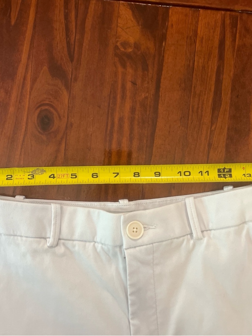SPANX Women’s White Flat-Front Chino Shorts - Picture 6 of 6